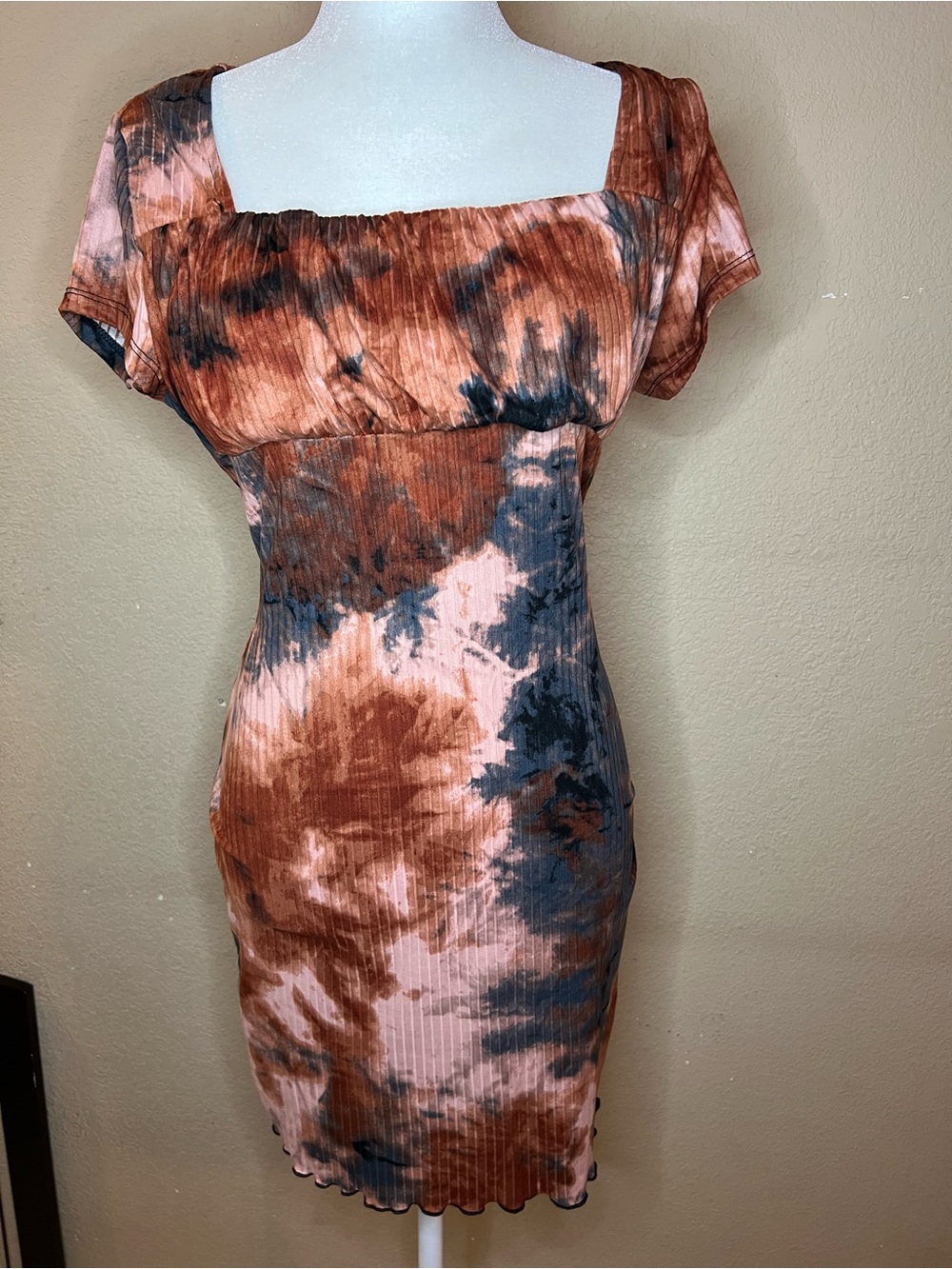 Derek Heart Tie-Dye Square Neck Mini Dress in Rust, Pink & Black